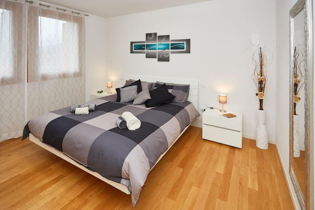Center Aviano Comfort Suite Free Parking Wifi Eksteriør billede
