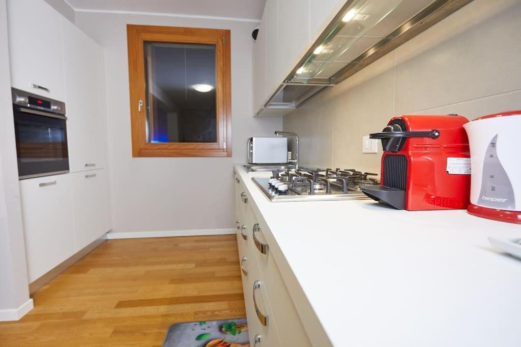 Center Aviano Comfort Suite Free Parking Wifi Eksteriør billede