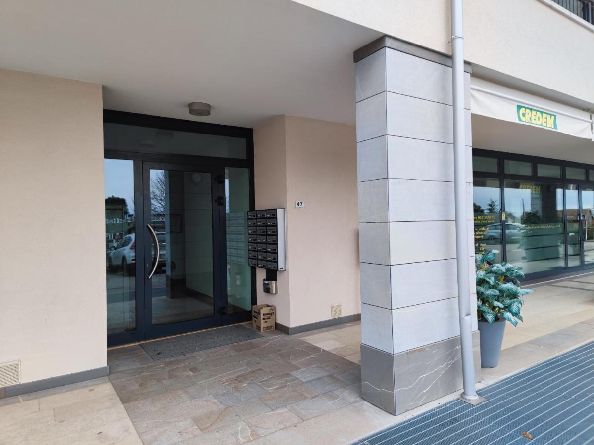 Center Aviano Comfort Suite Free Parking Wifi Eksteriør billede